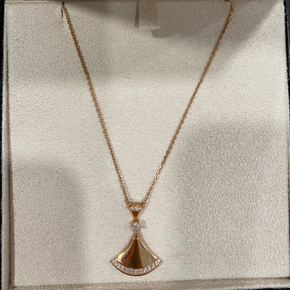 BVLGARI DIVAS’ DREAM NECKALACE 350063